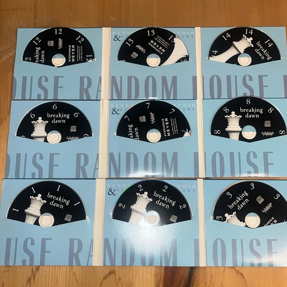 Breaking Dawn [The Twilight Saga] Audio Book 16-CDs Stephenie Meyer - Picture 3 of 7